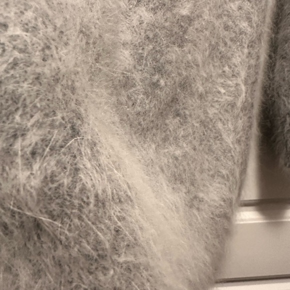 Club monaco Angora sweater - Picture 4 of 6